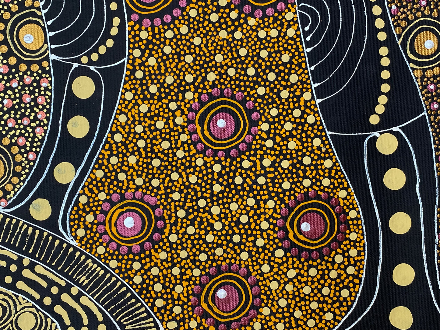 COLLEEN WALLACE NUNGARRAYI (NUNGARI) - Dreamtime Sisters