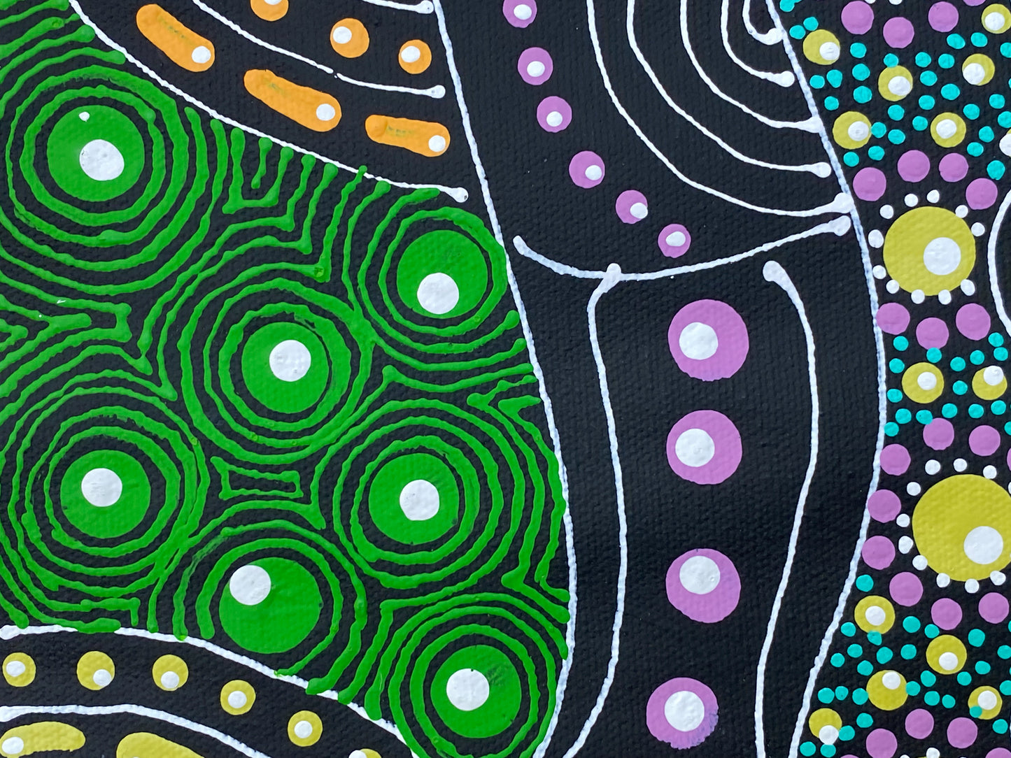 COLLEEN WALLACE NUNGARRAYI (NUNGARI) - Dreamtime Sisters