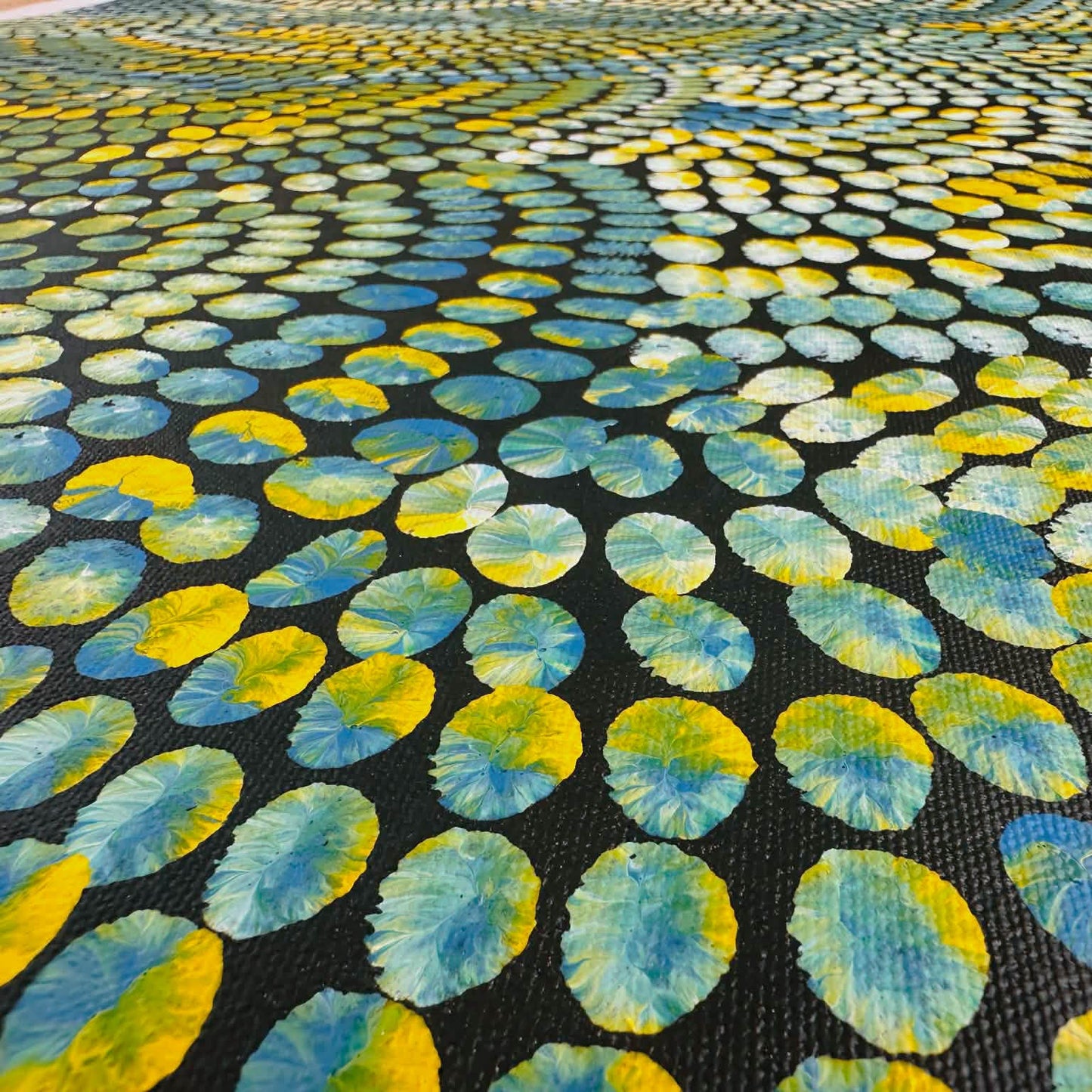 #Janetgolder #JanetGolderKngwarreye #utopia #bushtucker #yamflower #awelye #indigenousart #aboriginalart #australianart #art #artforsale #painting #paintingforsale #familybusiness #artgallery #altyerreaboriginalart #wallart #decor #interiordesign #interiordesigner #artcolletor #artlover #authenticart #origionalart #ethicalart 