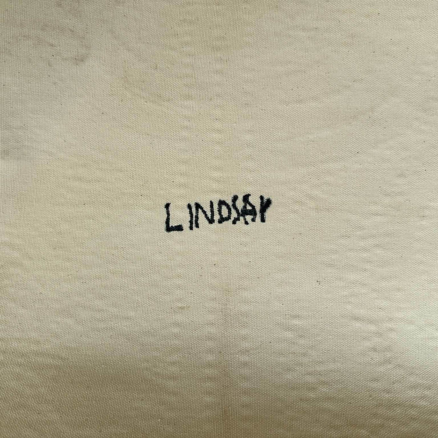 #lindsaybird #lindsaybirdmpetyane #utopia #anmatyerre #traditionalart #aboriginalart #indigenousart #australianart #dotpainting #dotartwork #art #artwork #artforsale #painting #paintingforsale #wallart #artgallery #darwinbasedgallery #northernterritory #artstory #knowledge #decor #interiordecor #interiordesign #office #officedecor #artlover #artcollector #famousartist #dreamings #bushplum #ochrecolours #maleartist 